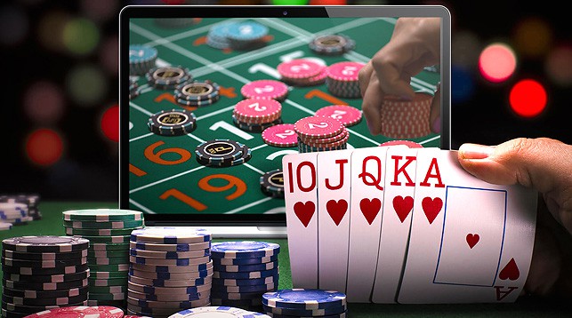 Poker stollarida kuchingizni sinab ko‘ring - O'yin va Strategiyalar Poker stollarida kuchingizni sinab ko‘ring - O'yin va Strategiyalar
