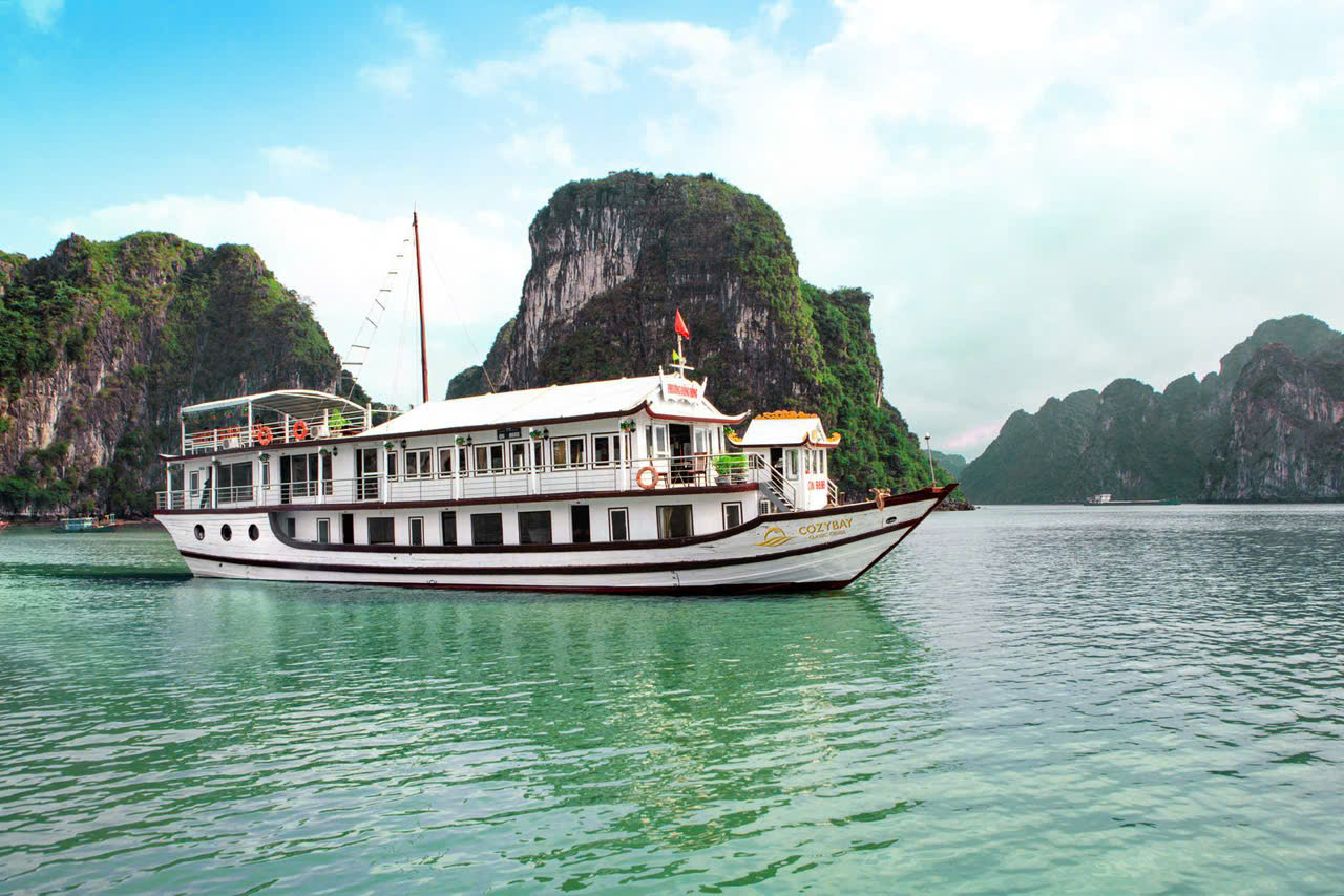 Du Thuyền Cozy Bay Cruise 3 Sao 2 Ngày / 1 Đêm